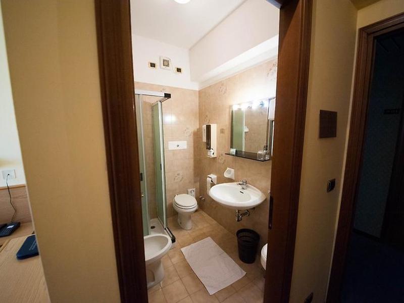 289581CCFC37FDBE9CD8274916025408