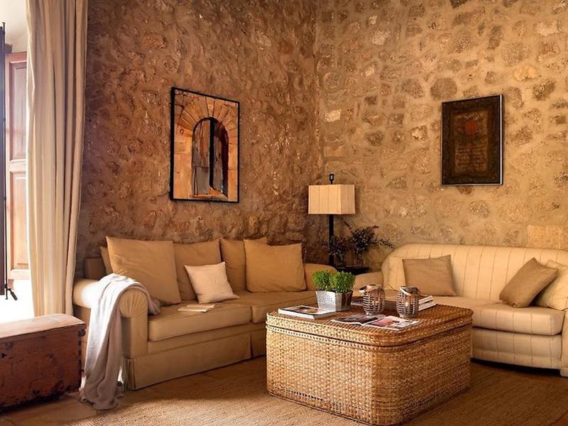 CA74B4F962A8AC6A90A2DE636DAFA237