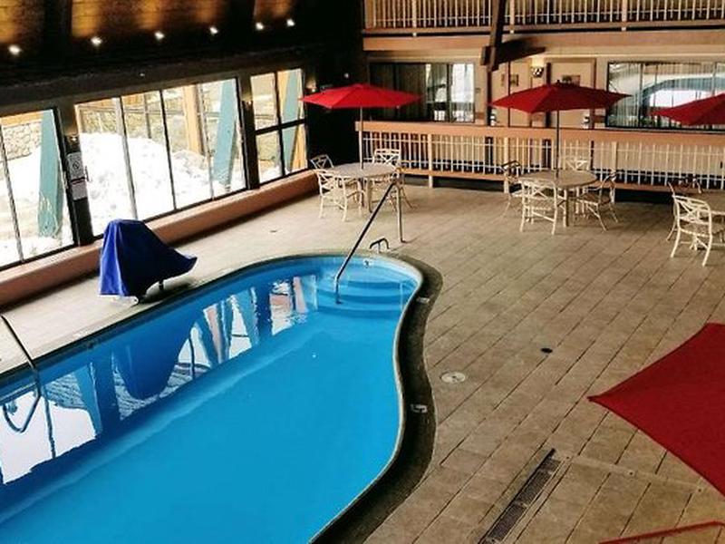 3860B817F52E11927BE04E0D8423836B