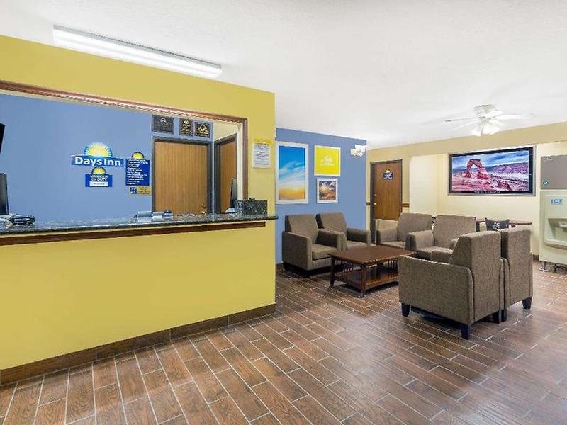 61B8EA42CAD2AAA6B48257B714519ECC