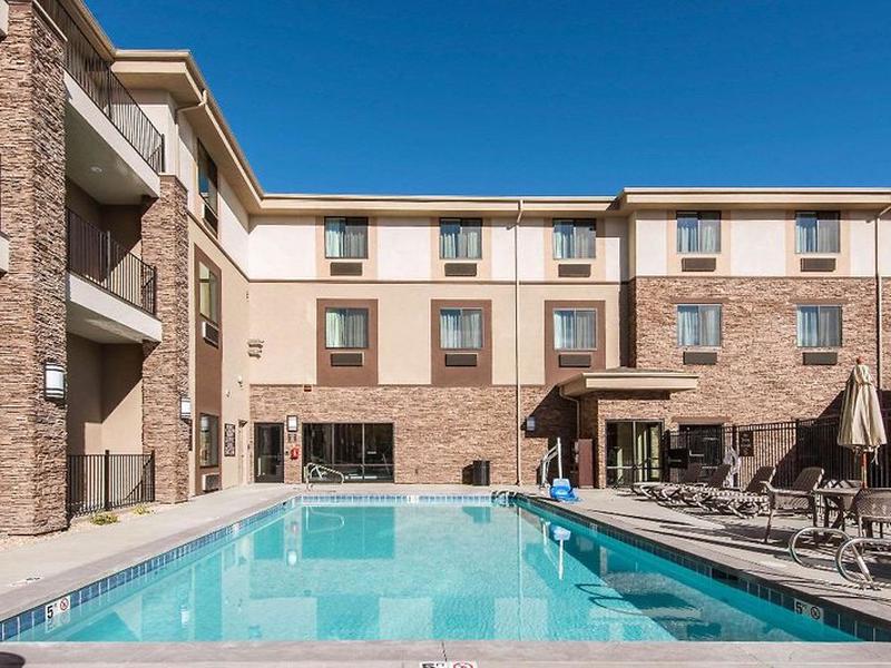 4E7B1F9DBBF16190048F616DD09E5802