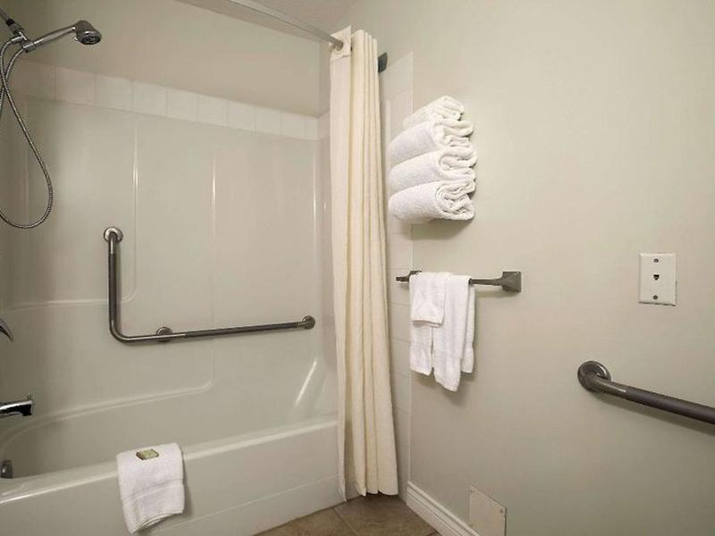 016D02803F647F7F85B6121C42C7FDB8