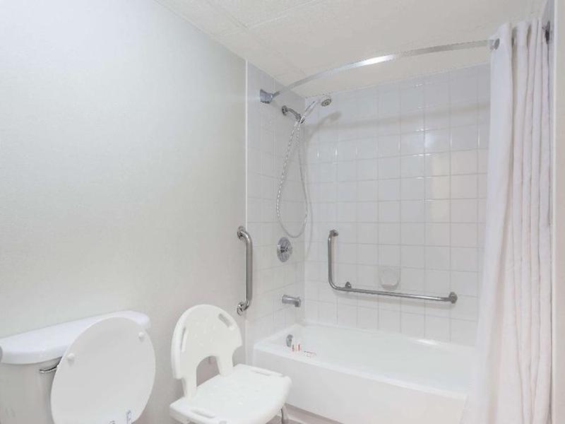 B5A6D09A2F61059E9110D7C9AD8DF9B2