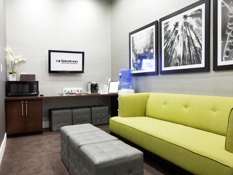 CCC05486DCA247F8ABF20B1C5198BB78