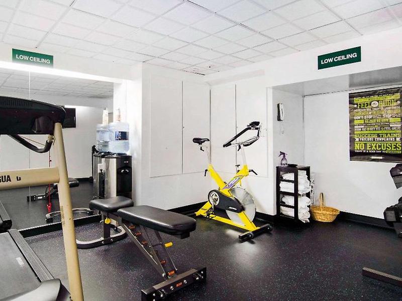 3DAEAA7FF61A1CE56135B96DFE9FE674