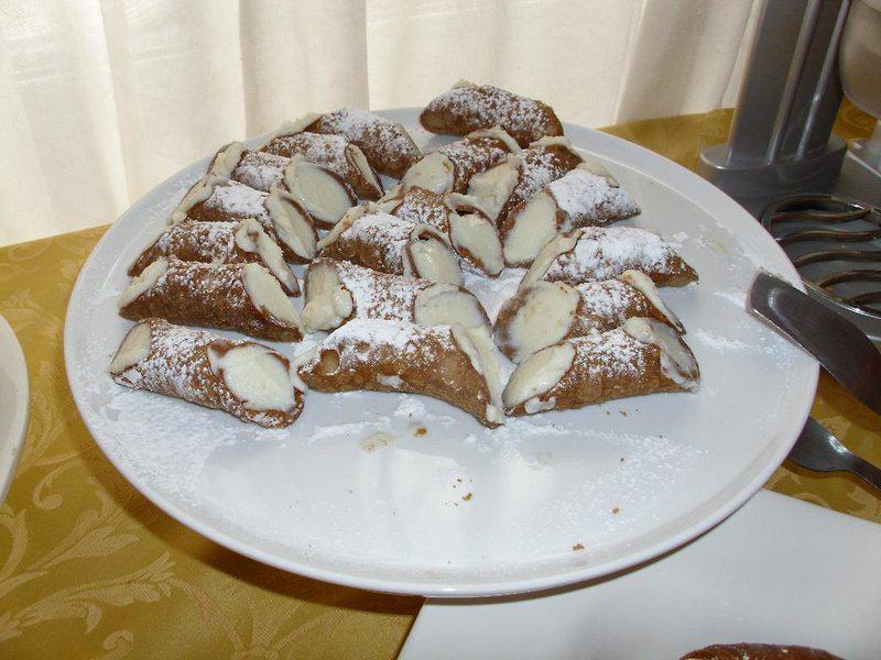 62A951FE5E51BBE04BE53FF48CADFC1D