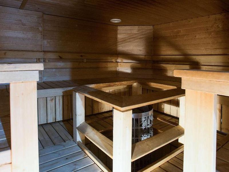 2E318A2FE693FB7B90160F09DF26C458