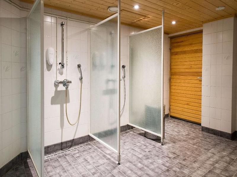 E2A818FD21A81EA4885D3B27B126806B