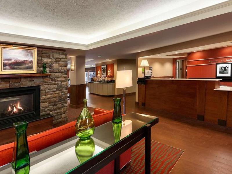 8F8645B3484AEF9FFE1906BAF092444E