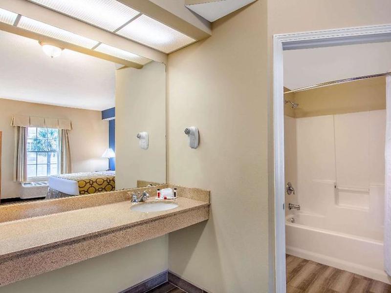 876F0610F120798809C409C8A62D17C1