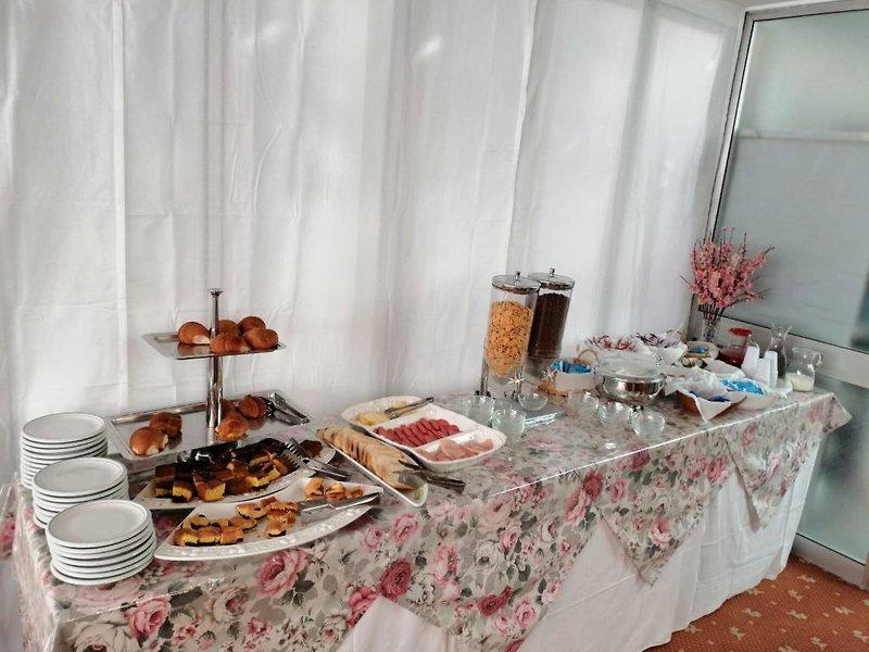 65D34674636B2518BE619001C35C22E2