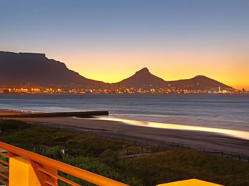 B8EB5F3AFB2D4BB92FE00F1BE6D1E407