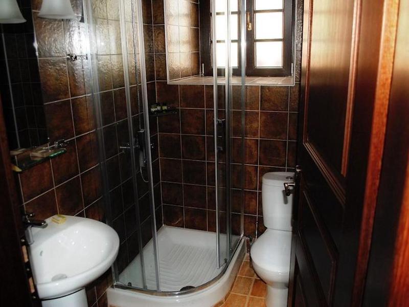 2BA2CFDC49C5789EE323E00888853193