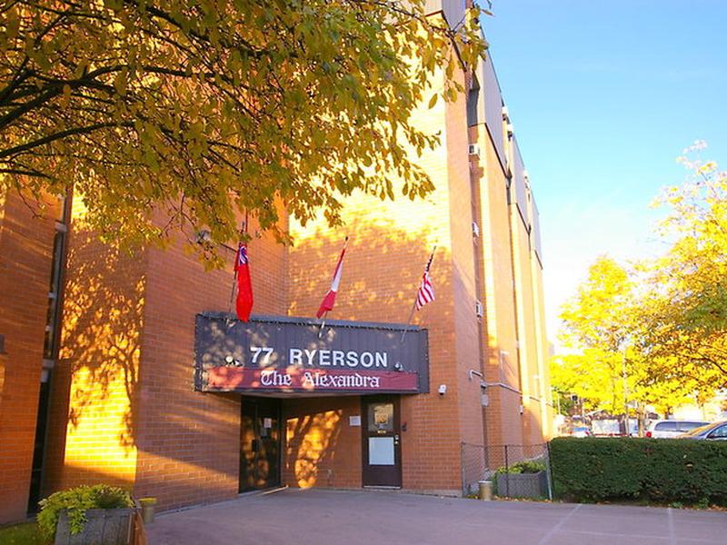 223F3C6F7B37E685B8DD8DC6F2B788A8