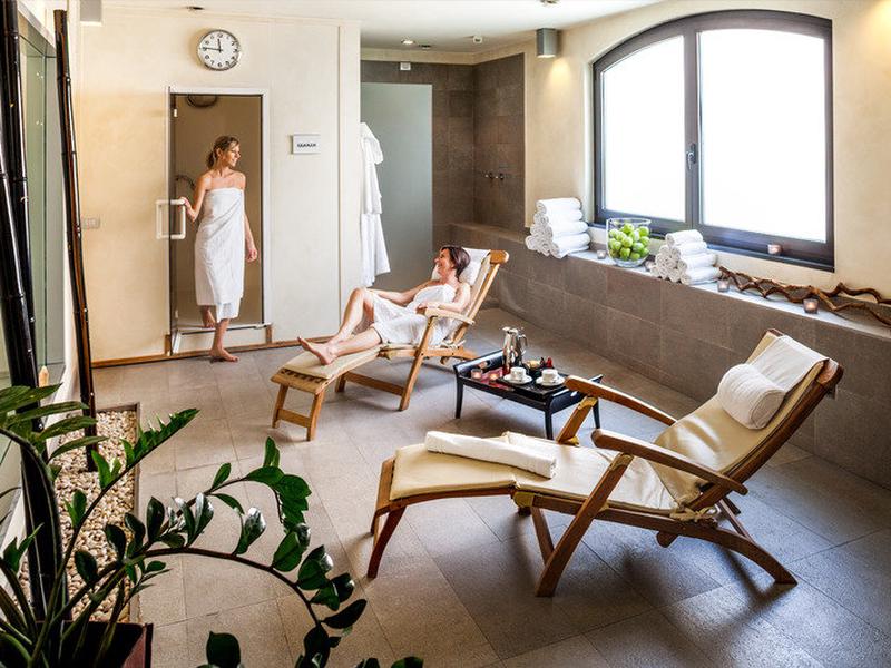 A9922AC0AC56A46240DF66163587DF5B