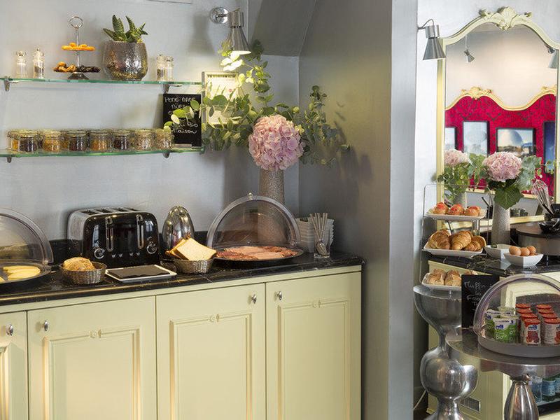 F06E15C39BB7CC98BCA3A3DCF3C32D2A