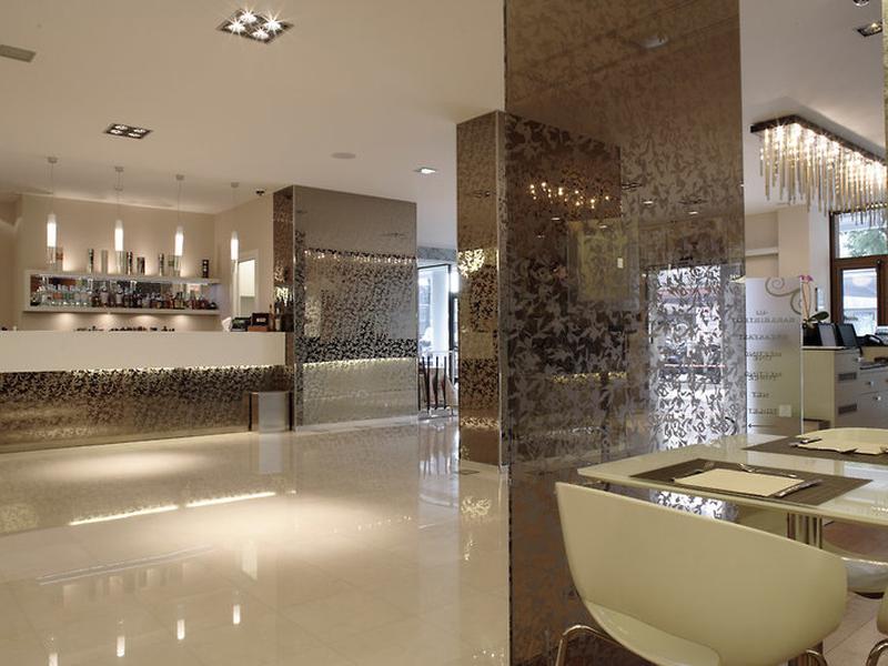 DBB41CC55635EA58DF8E22045C83213E