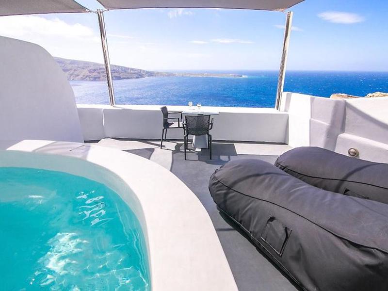 Theodora Suites