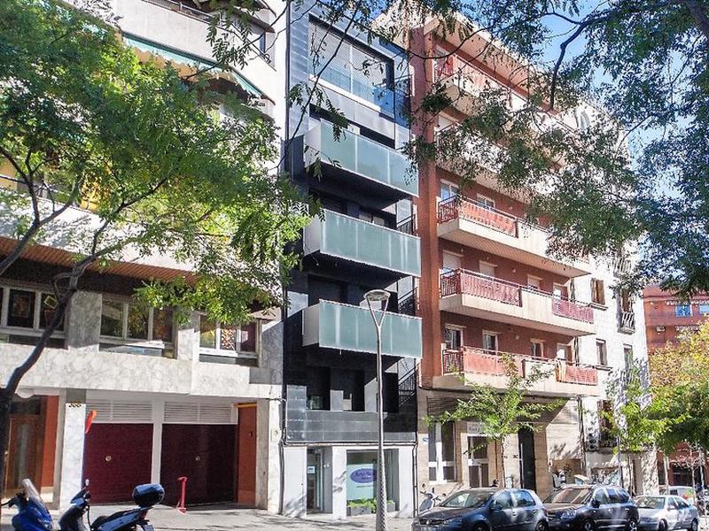 AFE1C2301C991E1678B0EBE33728092C