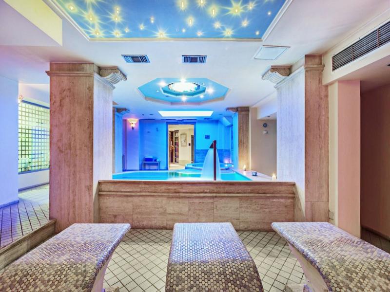 F558DAB560FD5CB95CE6C72D0138DF02