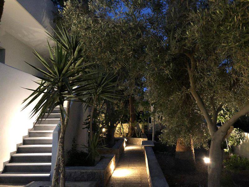 388648ABB68092271AF0A89C57DBB92C