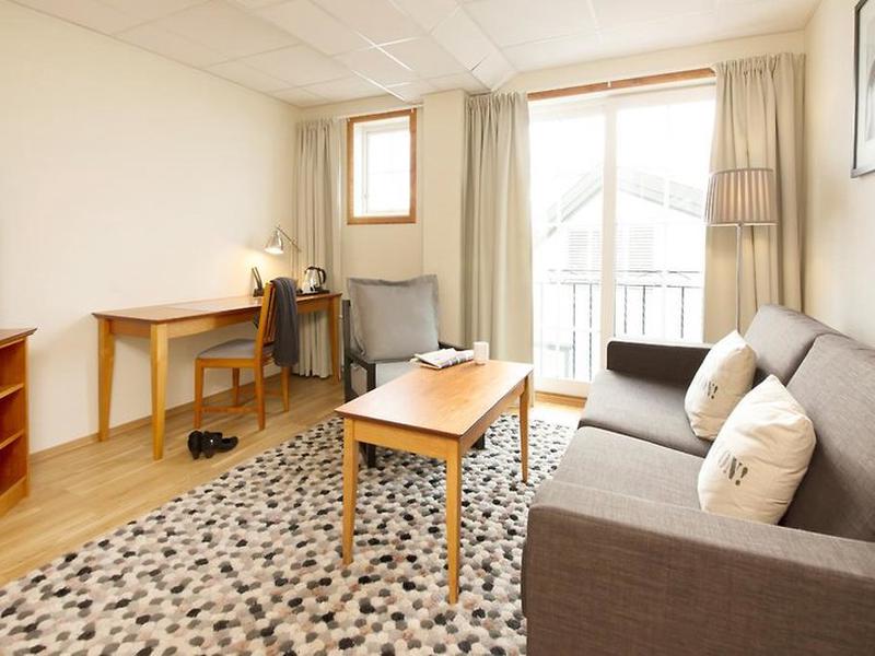 A1393A9CD8084B74DDAF953C4880502E