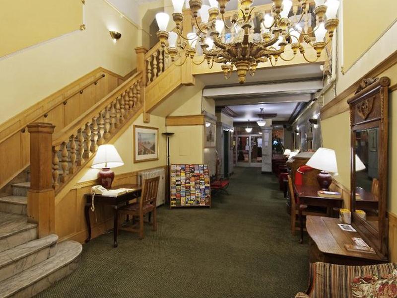 5D0B9A769C5A1E248D18A591F2F9B51D