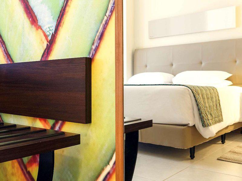 B2AC76B480A20537B75A0246FF3268AD