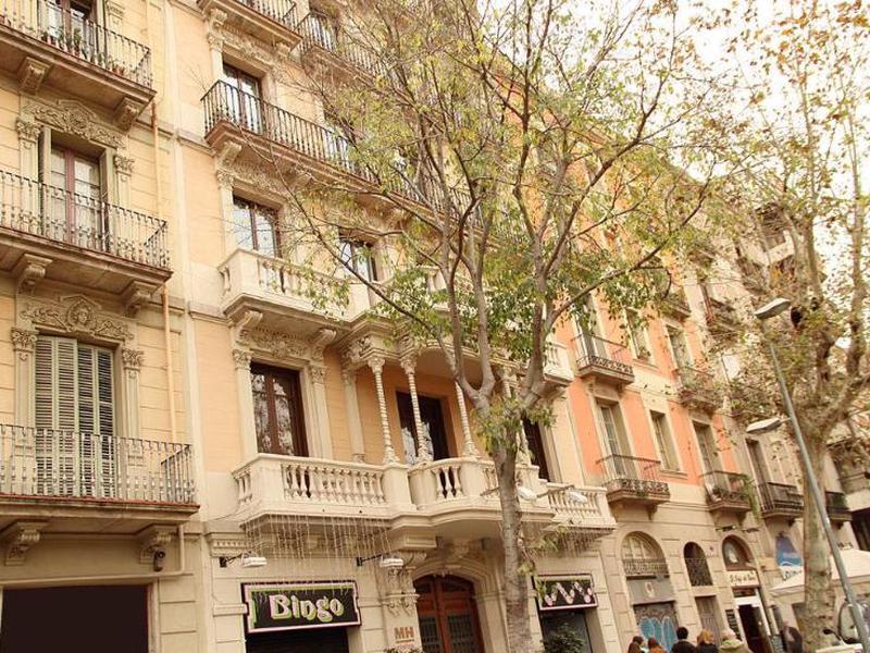 B52D845A2151F8A7350D4CE715956CA2