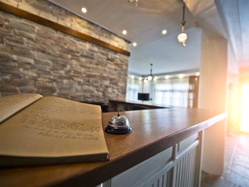 E7385EF53A854CB2FDA2ED3810B02DAB