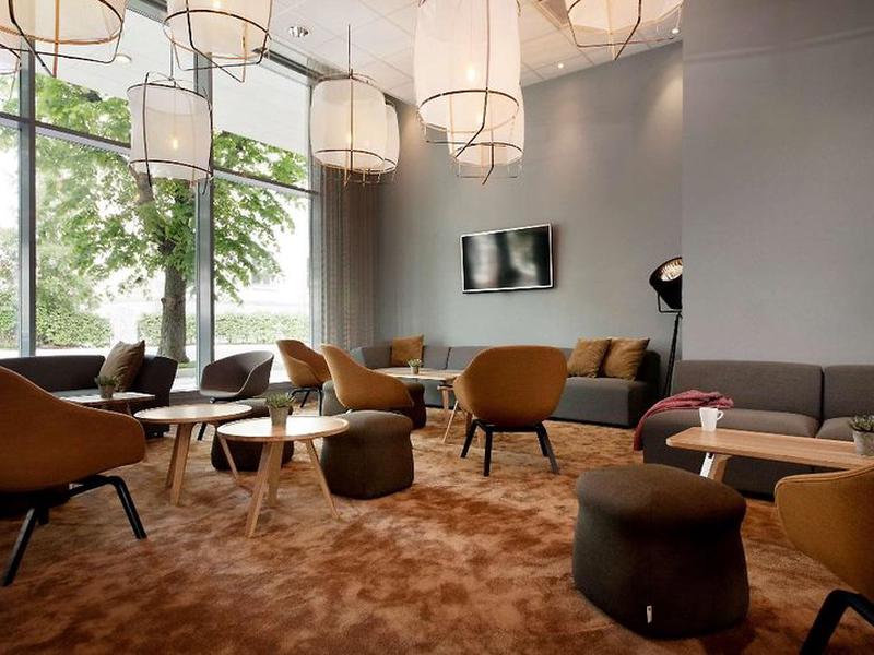 2F9E1F1AD8E465BED908920F13A41E2E