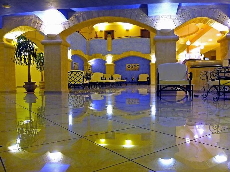 37D8D59924F4714FB34228A418139463