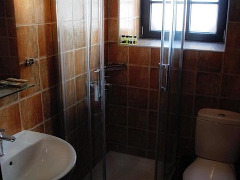 33793F3E24C482FC4F8D409D3023F51A