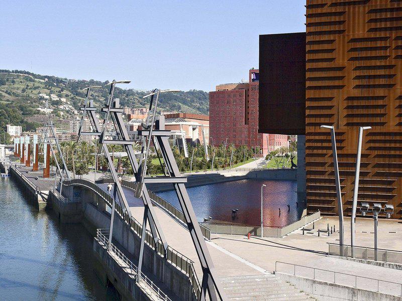 0664E7DE62D794B2B43F1ECAE22E094A