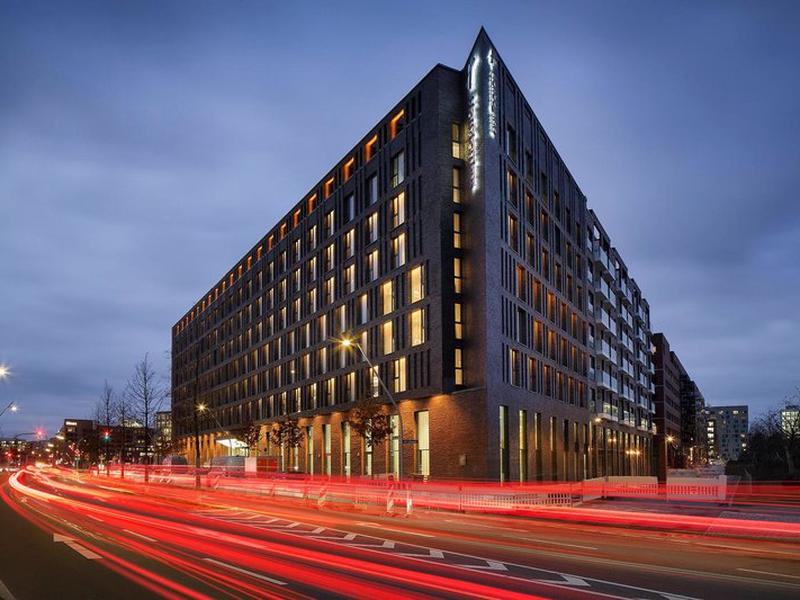 EDA0A3A17A168D40E36630BFF1D5B574