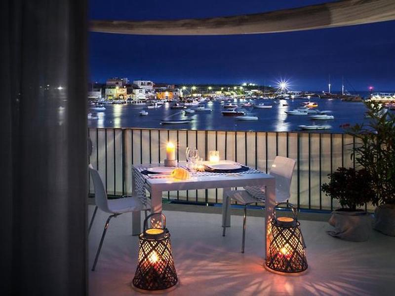 EE236E8A9CB5782F669D45A1A7532D7F