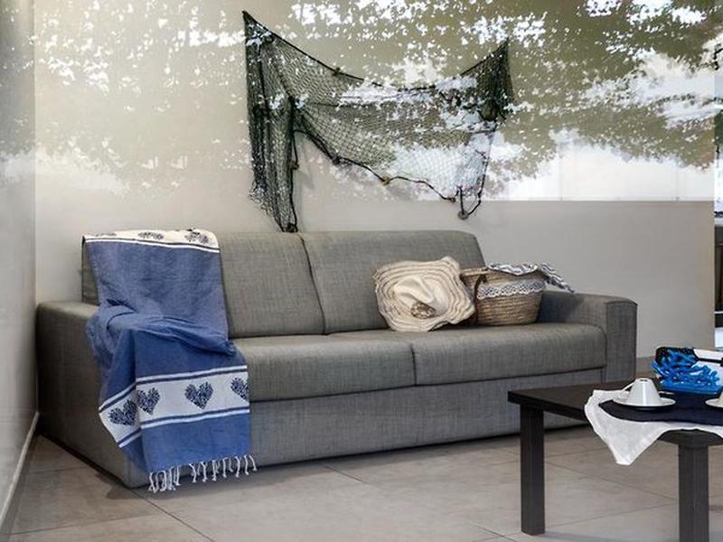 EF25DA2C070A06BCD6760A78384742D7