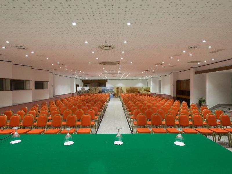 0183B9D94AB87D4DB284B708EBA2449A