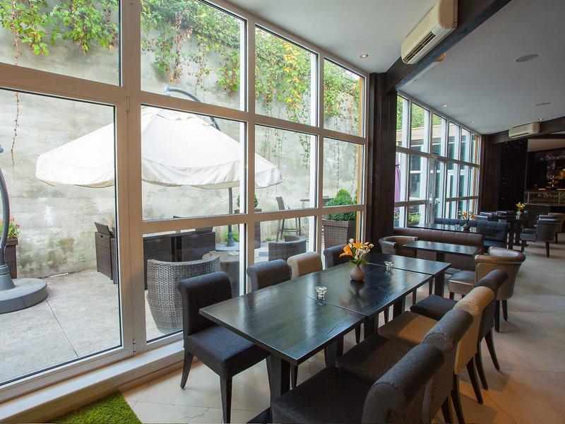 E910F5BBC7824C557745354D2E17F2CC