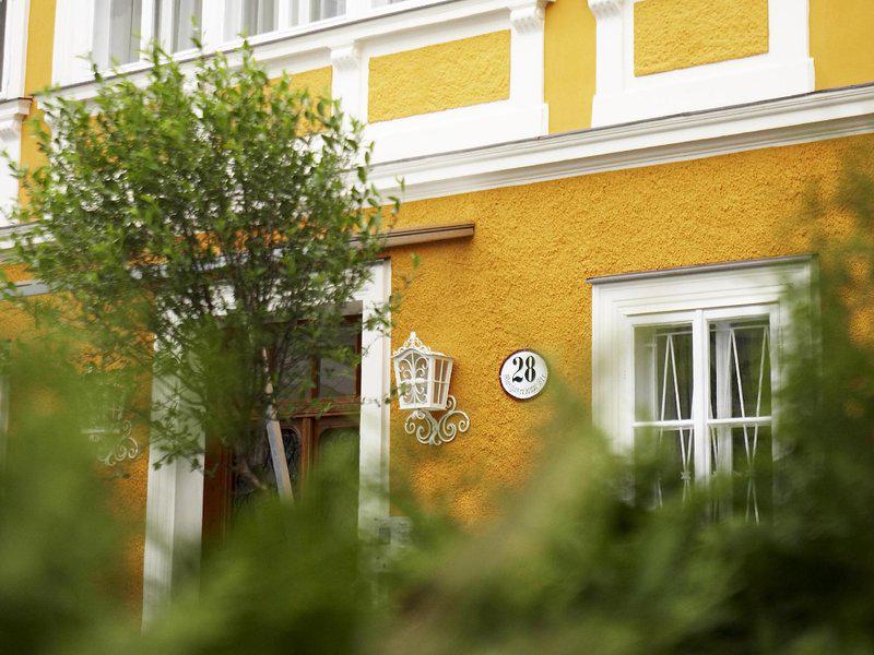 FDA39BAEB3C927337A1FEF237CD1197B