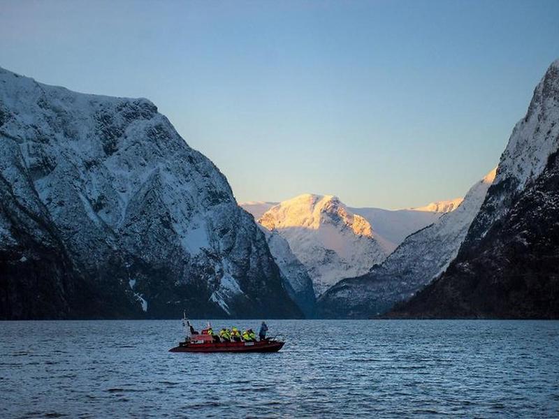 A49EFC5E8616E811B2707F780225BACD