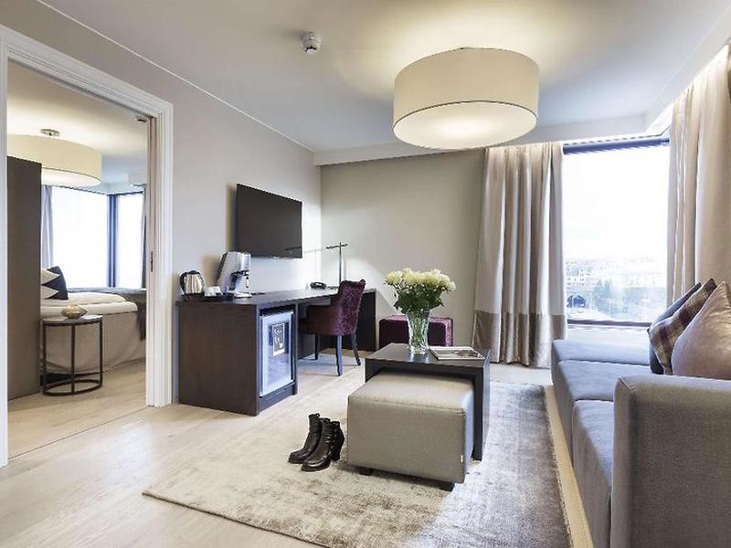 D2448DE74BB264C0467BE2FFB5EE16DB