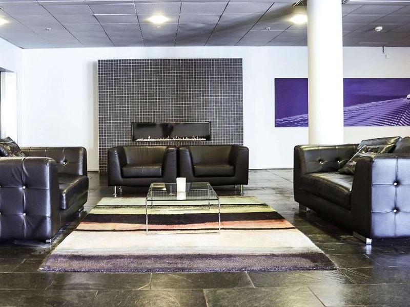 DE6979C51E00F9562FB4B63AEC974782