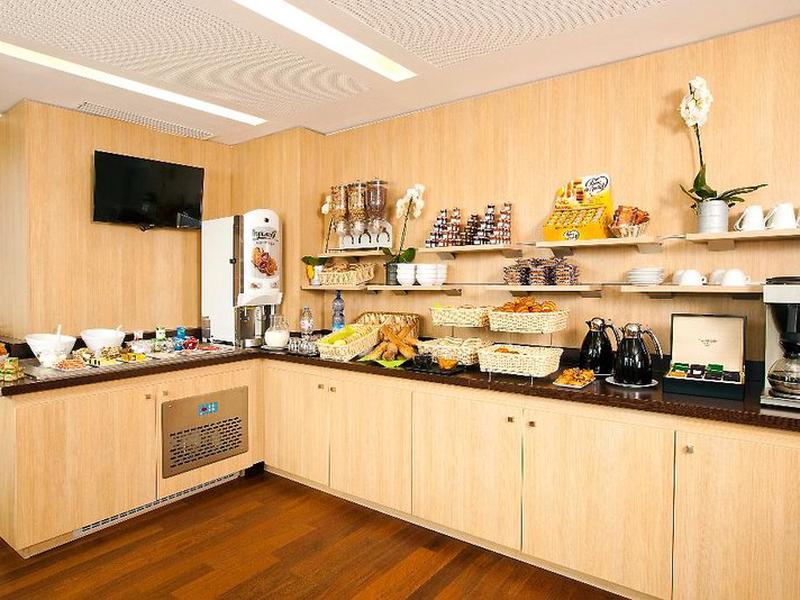 41B3DBFDB172AC780626CF371F7BE19B