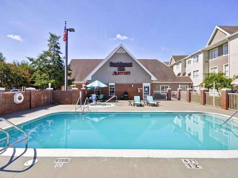 17D5EDAA76899FAE117217FB1A57D3D1