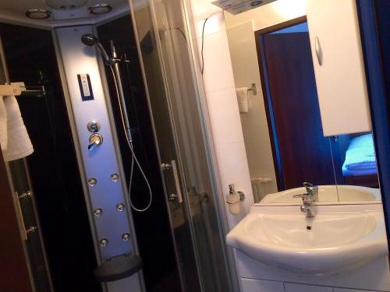 BB579706FA43B0B4D24B90545C1A26E6