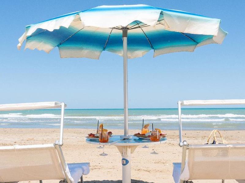 4F82674EA644A6CA4C98F6351A3FC81A