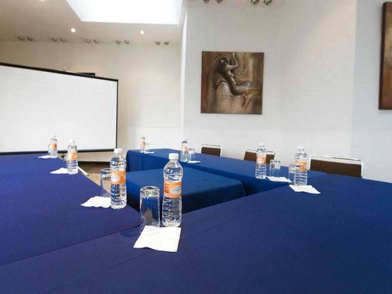 EEABFEE31D2AA5F703899EAFA5BB9178