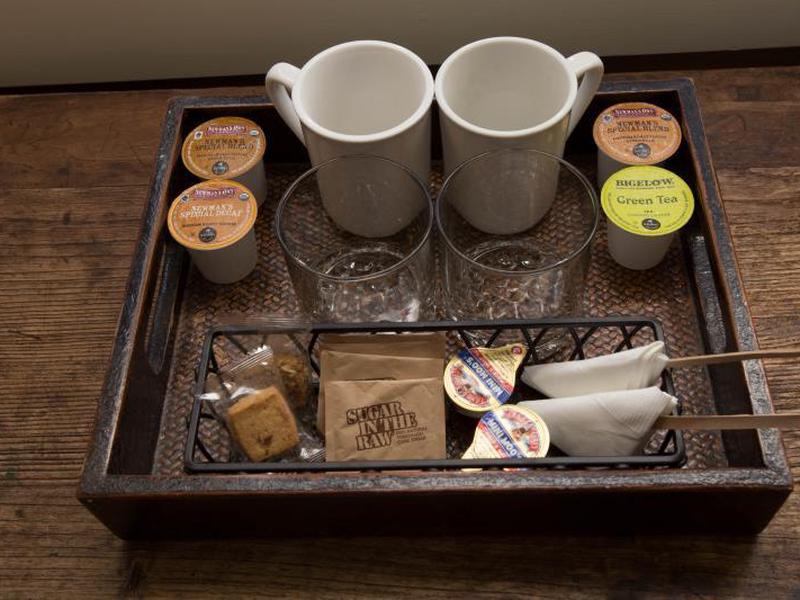 33EECCDA2E522D04664C79D2B1866AD3