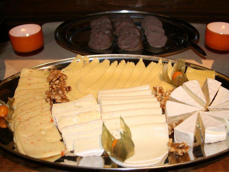 707EC6705B292A81106F368DDB12AD61